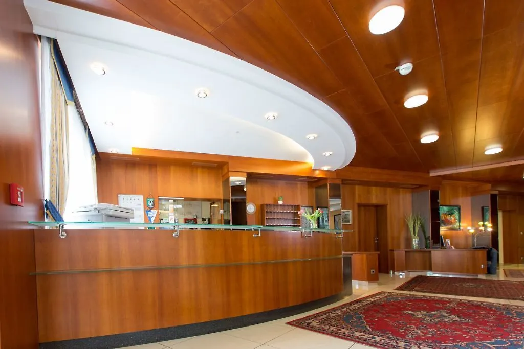 Hotel Stoiser Graz 4*,  Austria